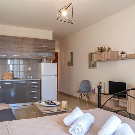 The View Apartment Makrýgialos Екстериор снимка