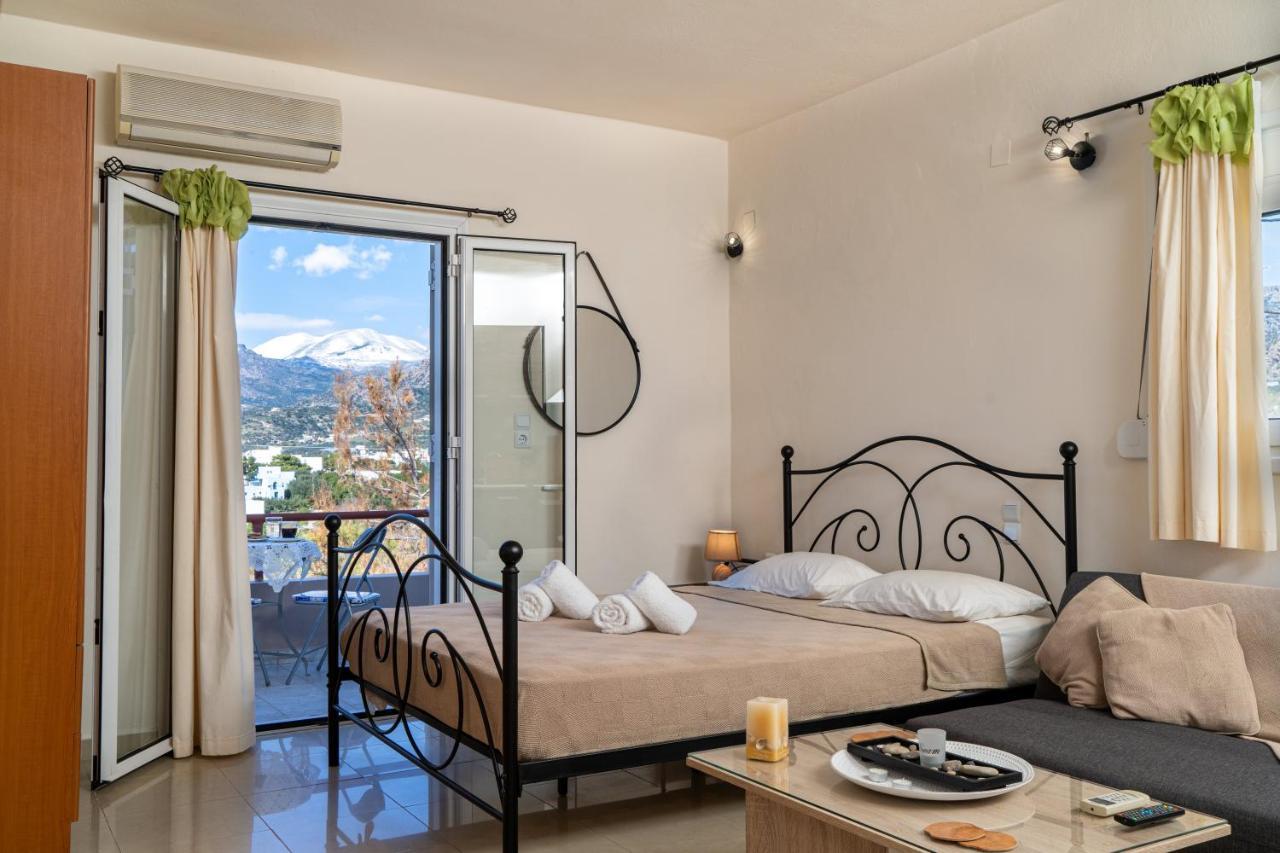 The View Apartment Makrýgialos Екстериор снимка
